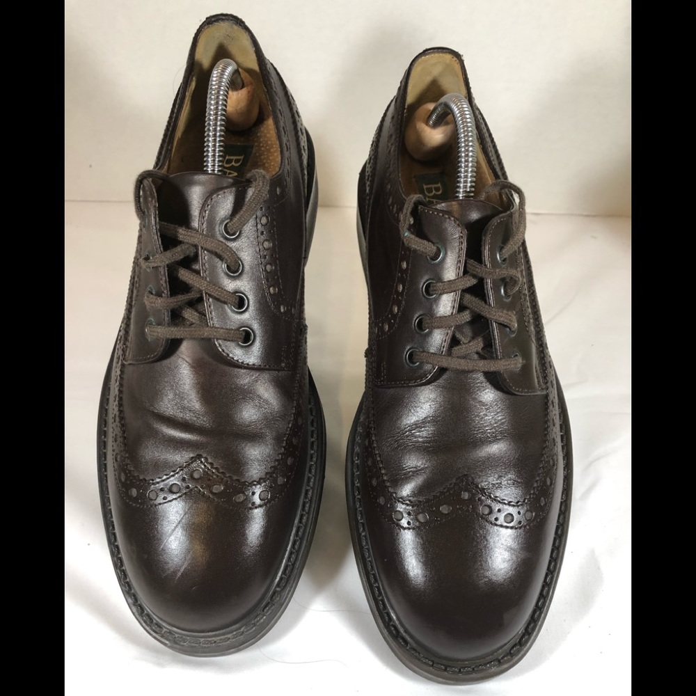 Bass wingtip Oxfords. Brown Italian leather.